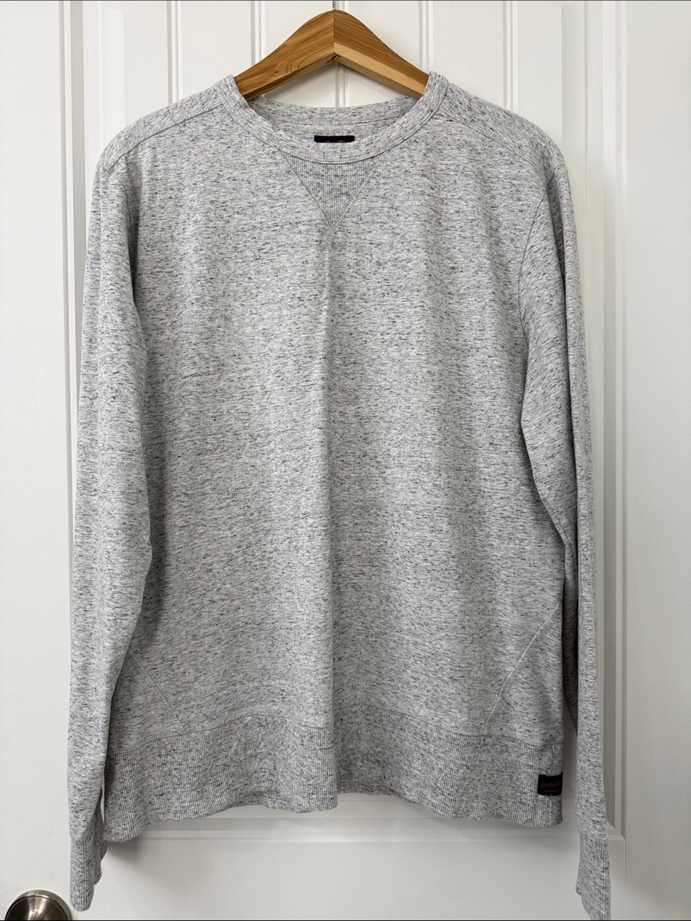 Good Man Brand Light Gray Crewneck Sweater Men’s Medium